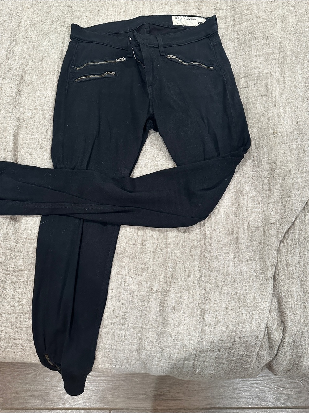Black Women’s rag and bone Zip-Pocket Ponte jeans